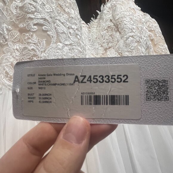 Azazie Gala - Picture 2 of 3